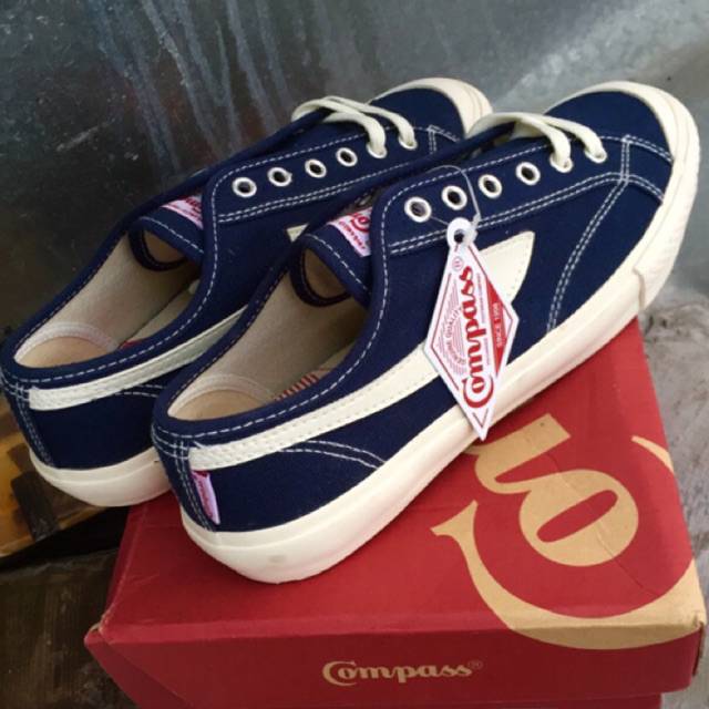  SEPATU  COMPASS  GAZELLE LOW NAVY  Shopee Indonesia