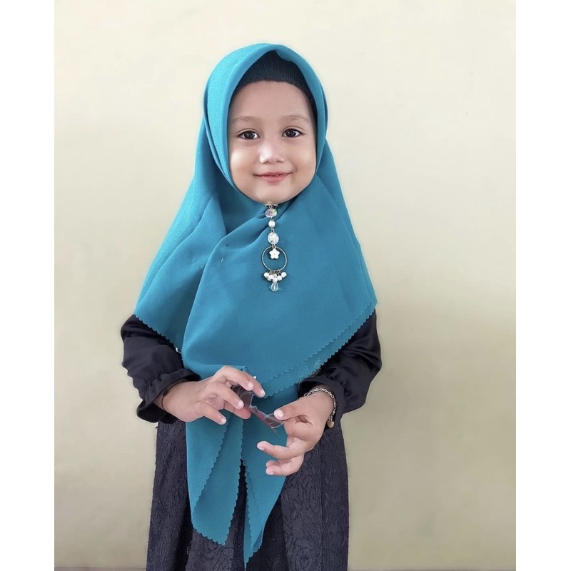 HIJAB SEGIEMPAT KIDS / HIJAB ANAK ABG / BELLASQUARE ANAK / JILBAB ANAK / KERUDUNG ANAK / HIJAB POLOS