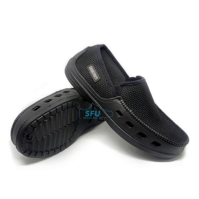 Baru Sfu Sepatu Karet Casual Slip On Pria Courtney Matador - Hitam, 38 Soft
