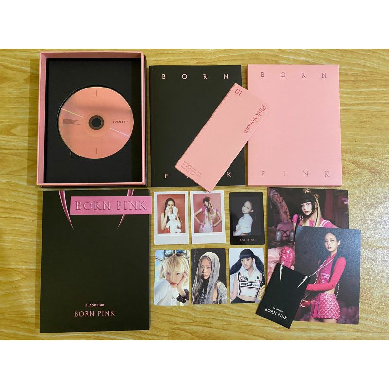 [Ready] Sharing Album Born Pink Versi Pink YGselect benefit jisoo lisa rose jennie polaroid photocar
