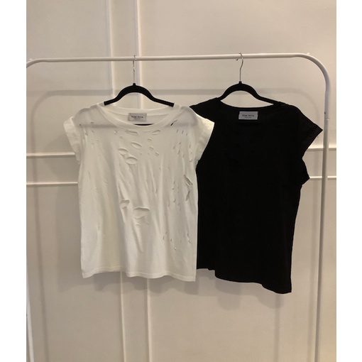 KAOS WANITA POLOS RIPPED