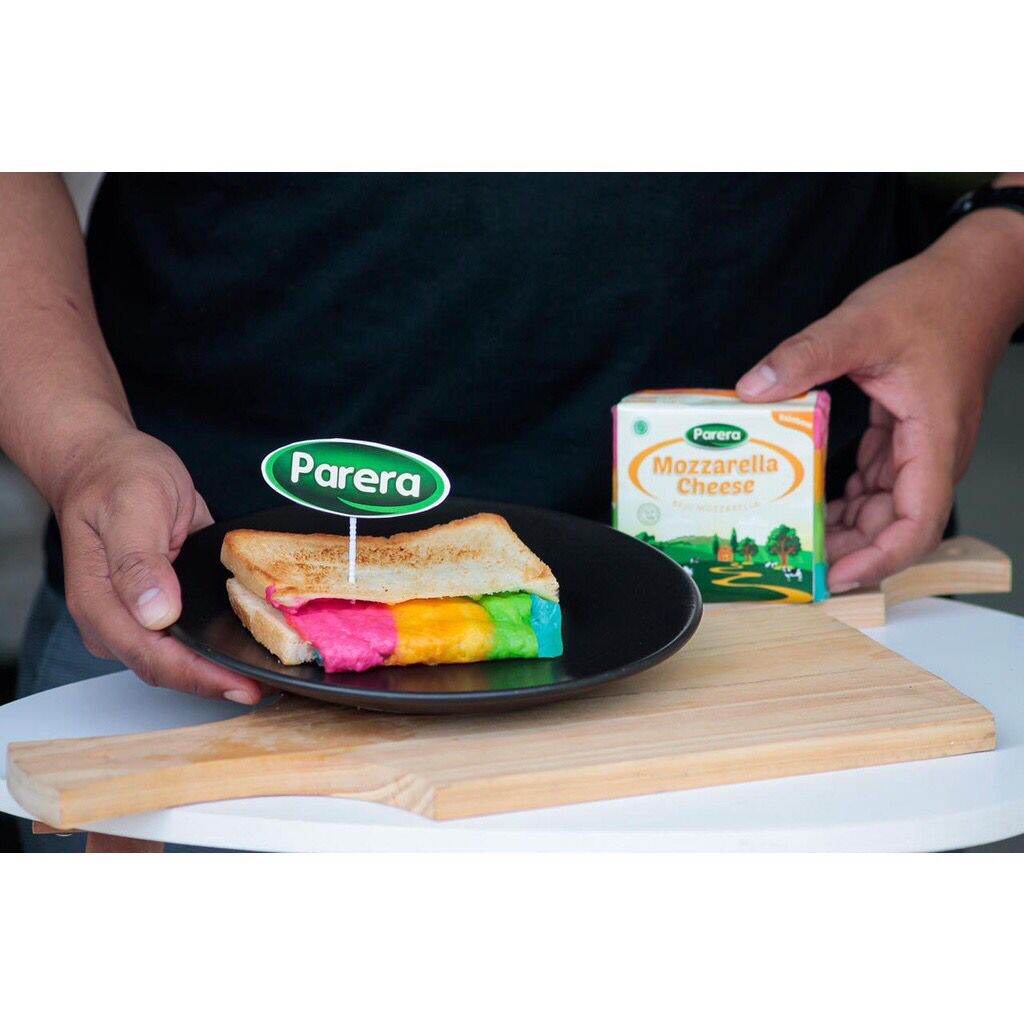 Keju Mozarella Warna Rainbow Kemasan 200Gr Original dan HALAL Parera mozarella Pelangi