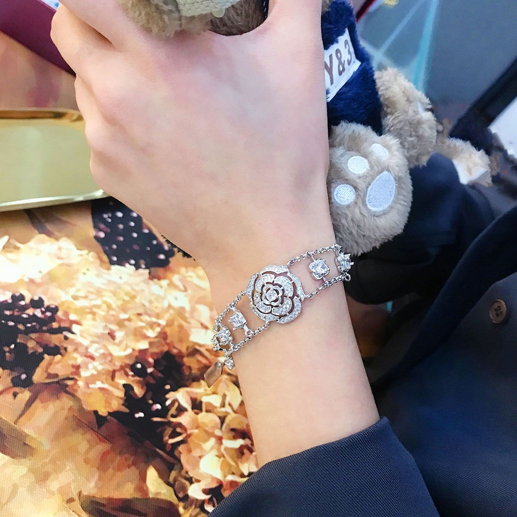 Hu Hu Hu Hu Hu Alat Bantu Pasang Kacamata♡ Kalung Gelang Stud Desain Camellia Bahan Tembaga Gaya Vintage Untuk Wanita