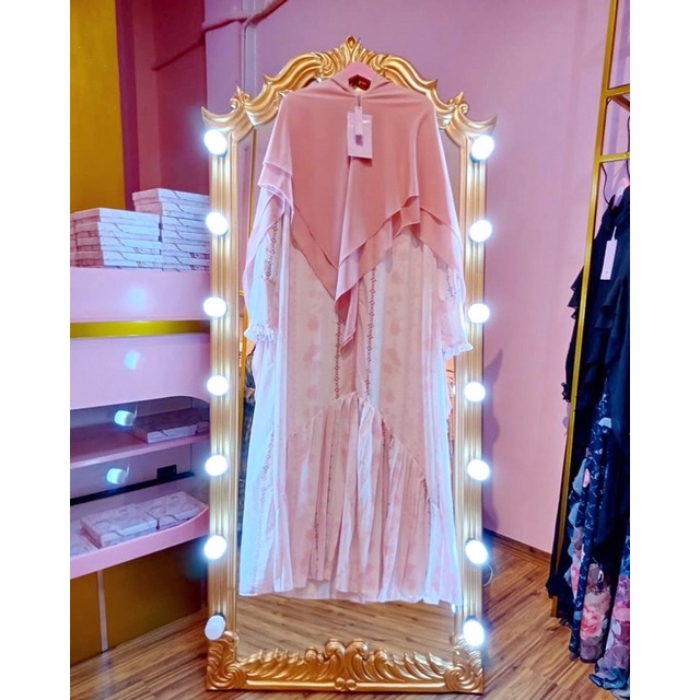 Girly M Sofia by ys signature