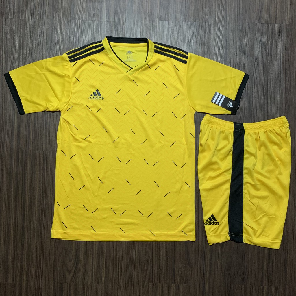 SETELAN OLAHRAGA SEPAKBOLA / FUTSAL PRIA / WANITA BAJU OLAHRAGA FUTSAL / SERAGAM OLAHRAGA TERBARU