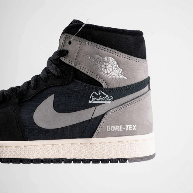 Air Jordan 1 High Gore-Tex Black Particle Grey