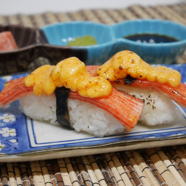 

KANI CHEESE NIGIRI