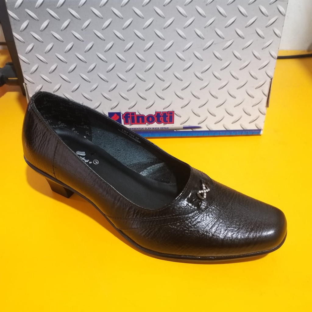 Finotti Lbt 706 Sepatu Kerja Kantor Wanita Premium Sepatu Pantofel Perempuan Kulit Asli Original