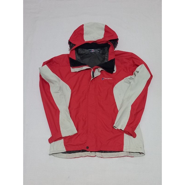 JAKET BERGHAUS DAN TNF GORETEX