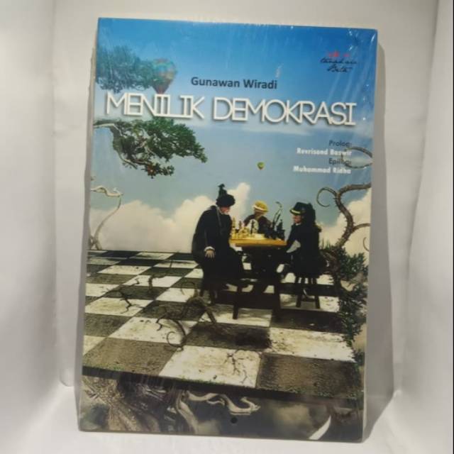 

BUKU Menilik Demokrasi, Gunawan Wiradi