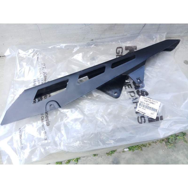 Tutup Rantai/Cover Rantai Ninja R Ninja RR Original