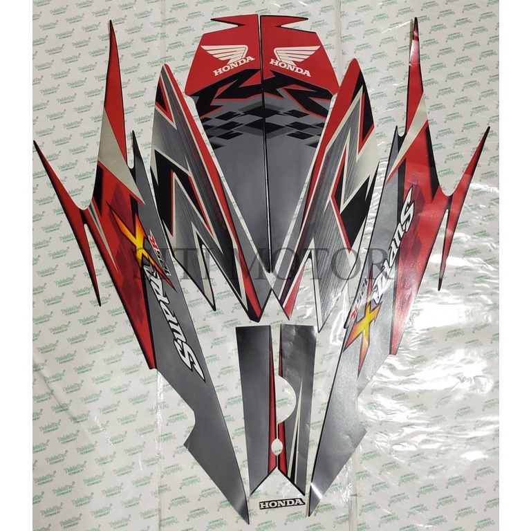 STIKER STRIPING LIS BODY SUPRA X 125 R 2010 WARNA BODI HITAM STANDARSTIKER STRIPING MOTOR HONDA SUPR