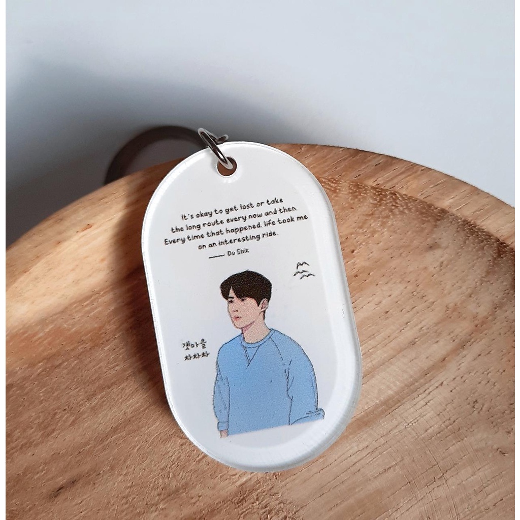 Merchandise Kim Seon Ho - Keychain/ Gantungan Kunci Hometown ChaChaCha Hong Banjang