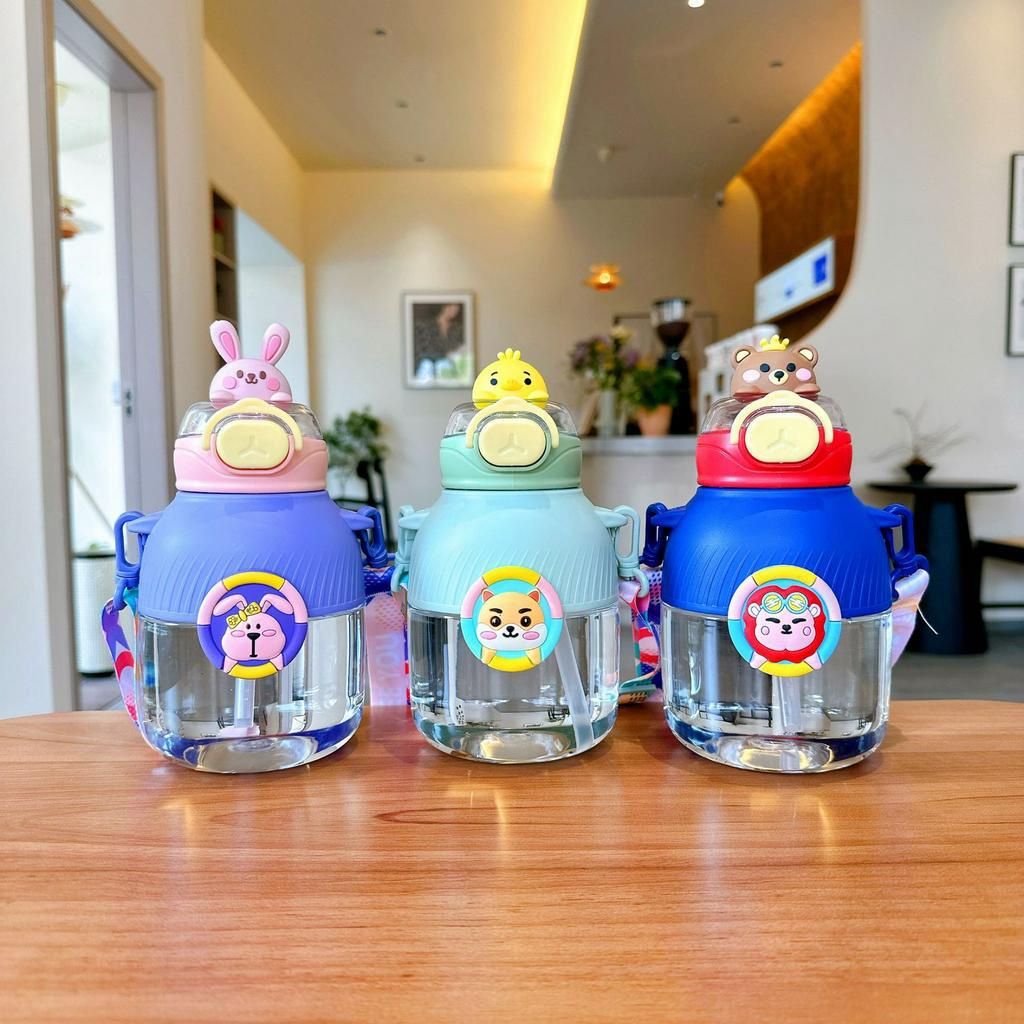 BOTOL MINUM ANAK SELIYA ANIMASI KARTUN INCLUDE SEDOTAN &amp; STIKER 650ML BPA FREE YQ-107