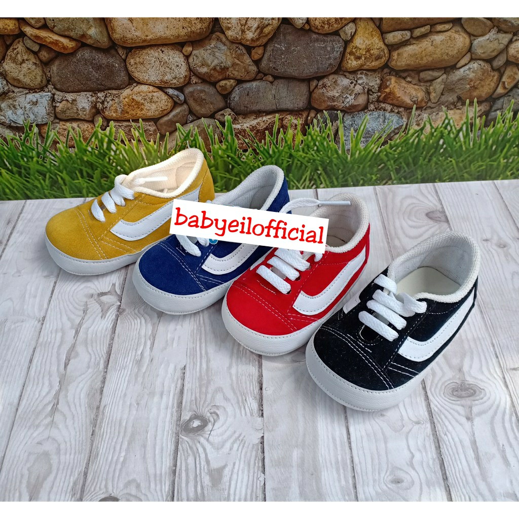 Prewalker sepatu bayi vanzs unisex