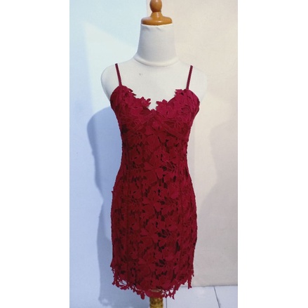 NEONMELLO JOWELL SPAG MAROON CROCHET DRESS