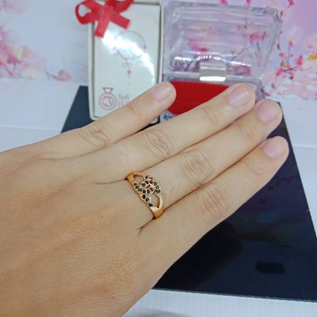 19+ Model Cincin Tunangan Harga Cincin Emas 1 Gram 22 Karat Viral