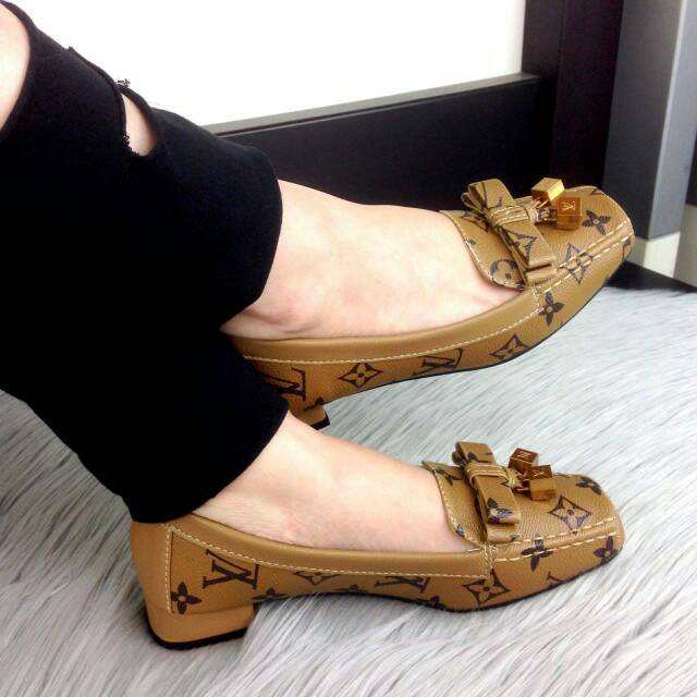 Restock  Sepatu Wanita  LOUIS VUITTON Obsession Monogram Pumps Autumn 2018 Sepatu Import