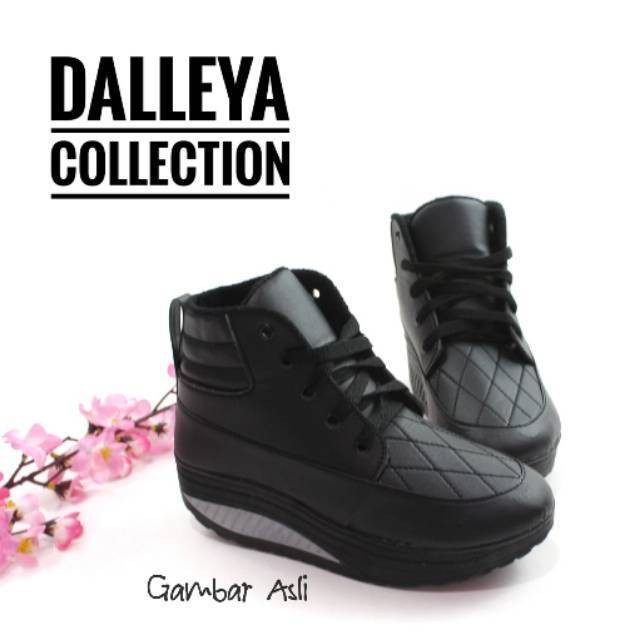 PROMO TERLARIS SEPATU WANITA KEREN SS  Lilyshoes DUNHILL - real pict sepatu Dalleya Boot hak wanita