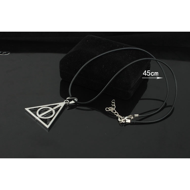 T399 Harry Potter kalung Luna horn Deathly Hallows diputar kalung liontin hip hop