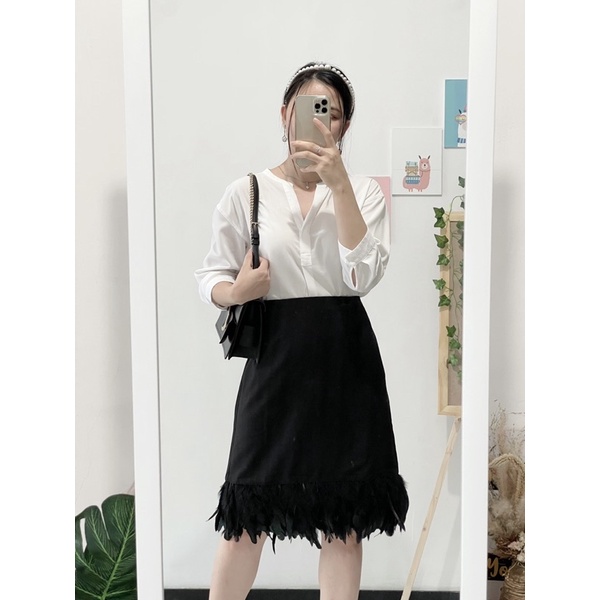 Holicca Skirt (Branded, NM Feather Trim Skirt)