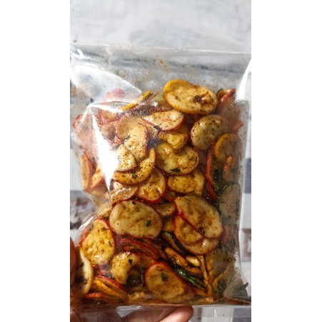 

KERUPUK SEBLAK DAUN JERUK 500GRAM