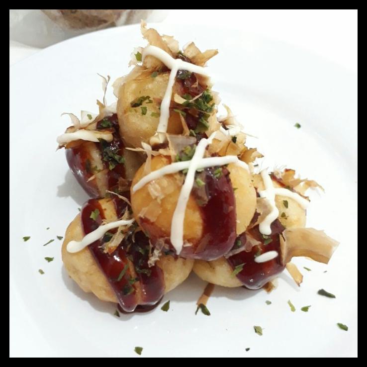 

Takoyaki Jakarta 1 Paket Bahan Lengkap Isi Tepung + Katsuobushi + Saus