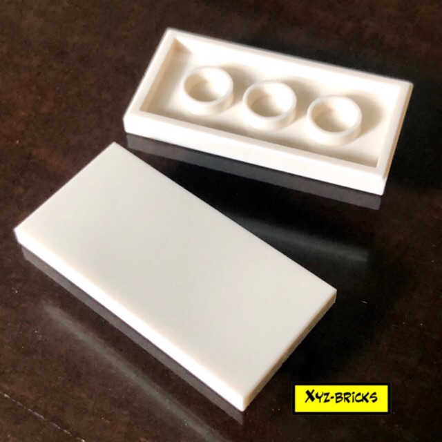 LEGO PARTS 4560178 - Flat Tile 2x4 White