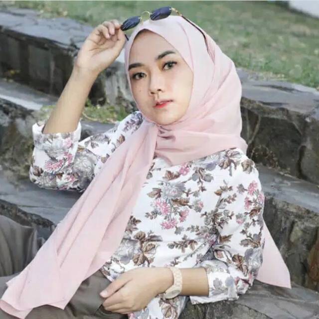 Sakura blouse (kemeja monalisa)