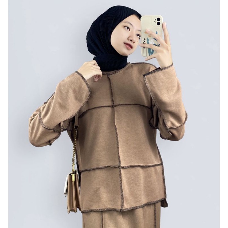 JAKET BERRY BLOUSE | sweater wanita