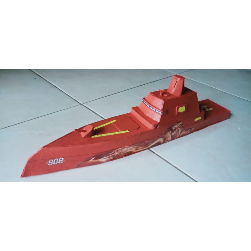 miniatur kapal CN tipe 058 (modern warship)