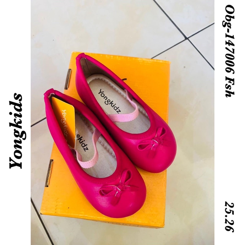 sepatu flat pita anak