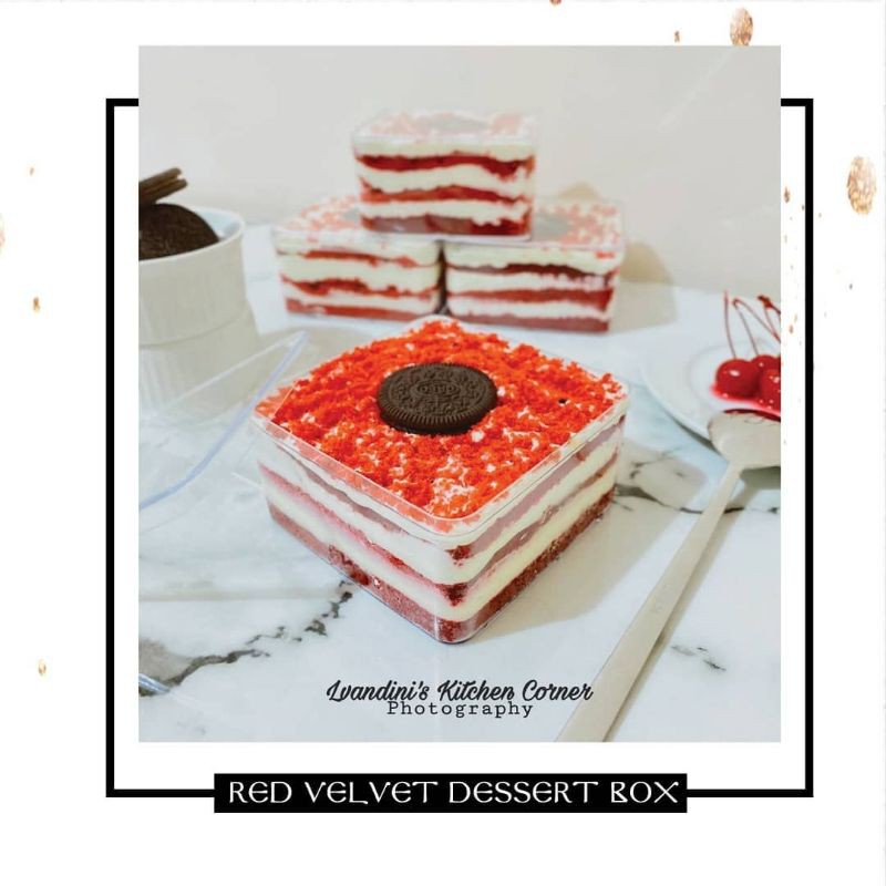 

Red Velvet Dessert Box