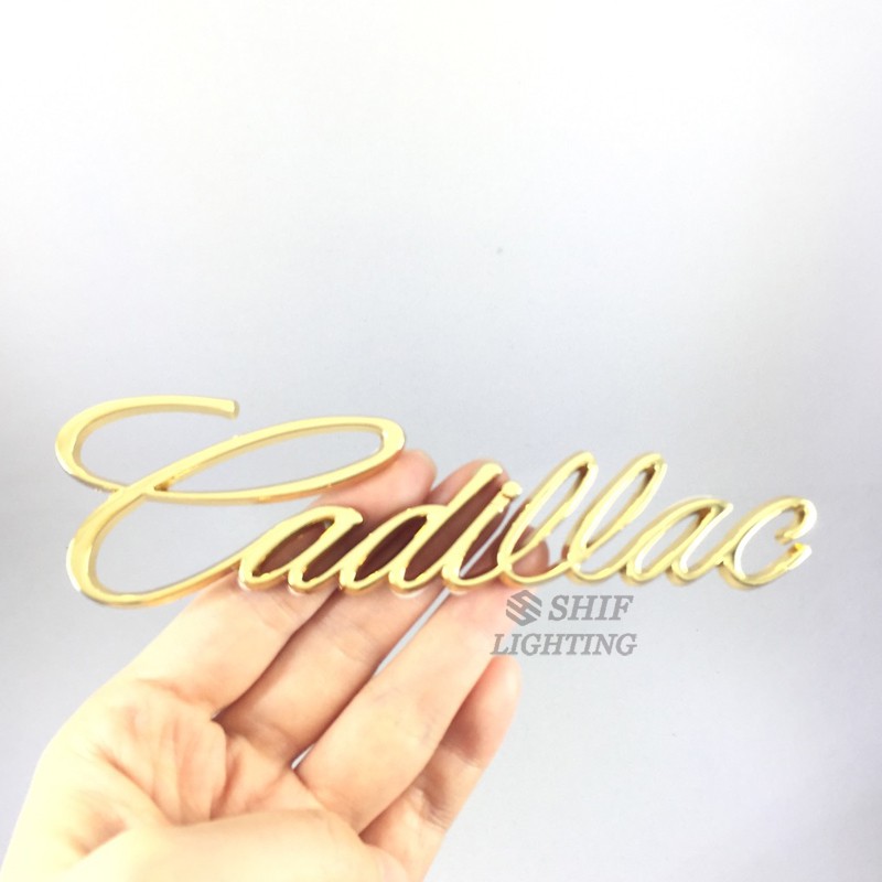 1pc Stiker Emblem Logo Cadillac 3d Bahan Metal Untuk Samping / Belakang Mobil