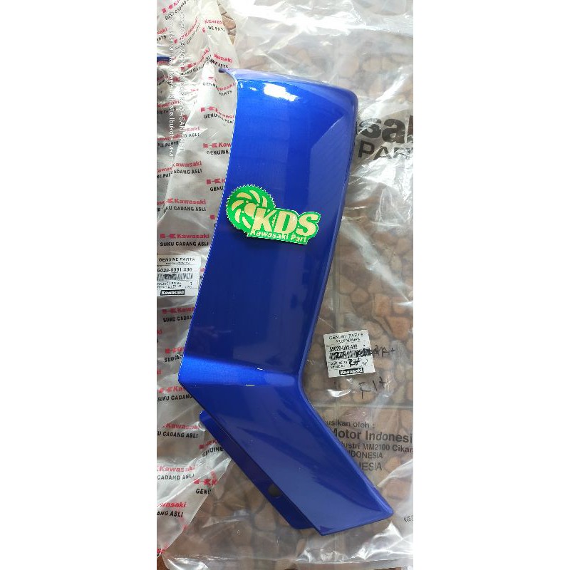 sayap luar kanan motor Kawasaki ZX 130
