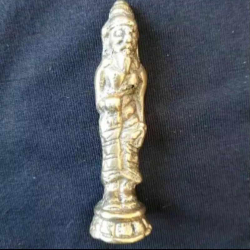 Patung Golek Kencana Kuning