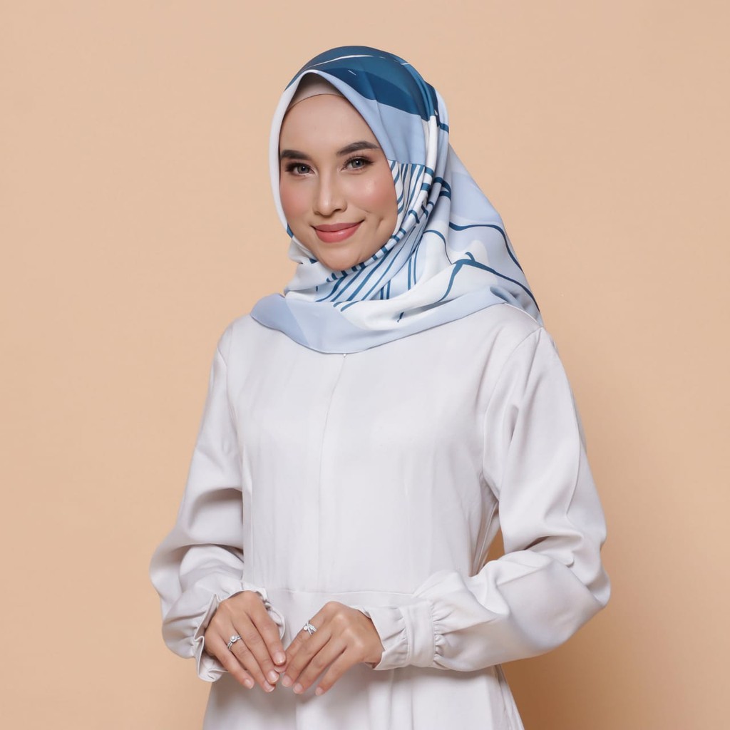 KERUDUNG SEGI EMPAT PRINTING MOTIF JILBAB SEGIEMPAT HIJAB SEGIEMPAT SCARF HANASTA