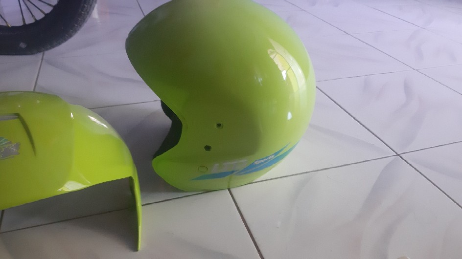 Baut Ring Penahan Kaca Dan Mur Untuk Helm Ltd Sport Original