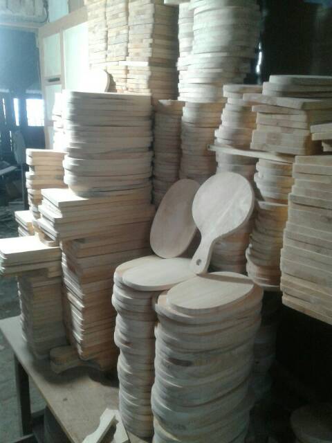 Talenan kayu 30cmx15cm wooden cutting board halus dan elegan