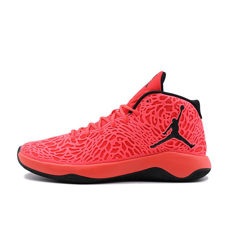 Sepatu Basket Desain Nike Air Jordan 