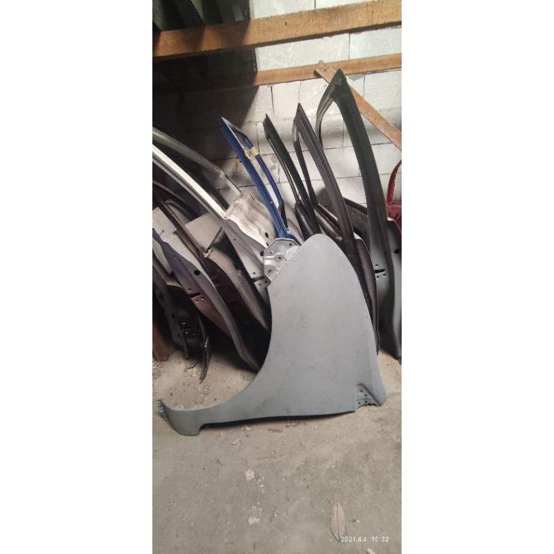 FENDER SPAKBOR TOYOTA AVANZA / VELOZ / DAIHATSU XENIA 2016 - 2021