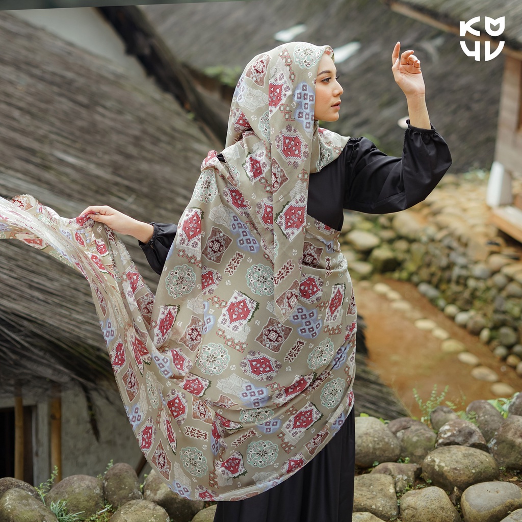 KOYU HIJAB ETHNIK WONDERLAND SQUARE NEW