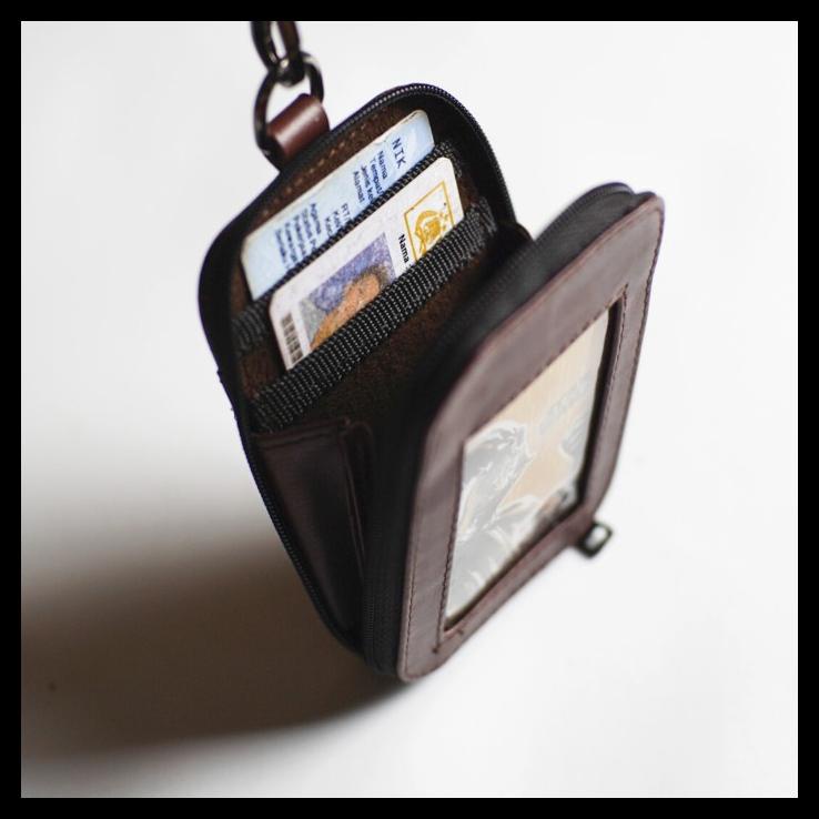

BEST SELLER !!! DOMPET GANTUNG ID CARD KULIT SAAC BROWN TERLARIS