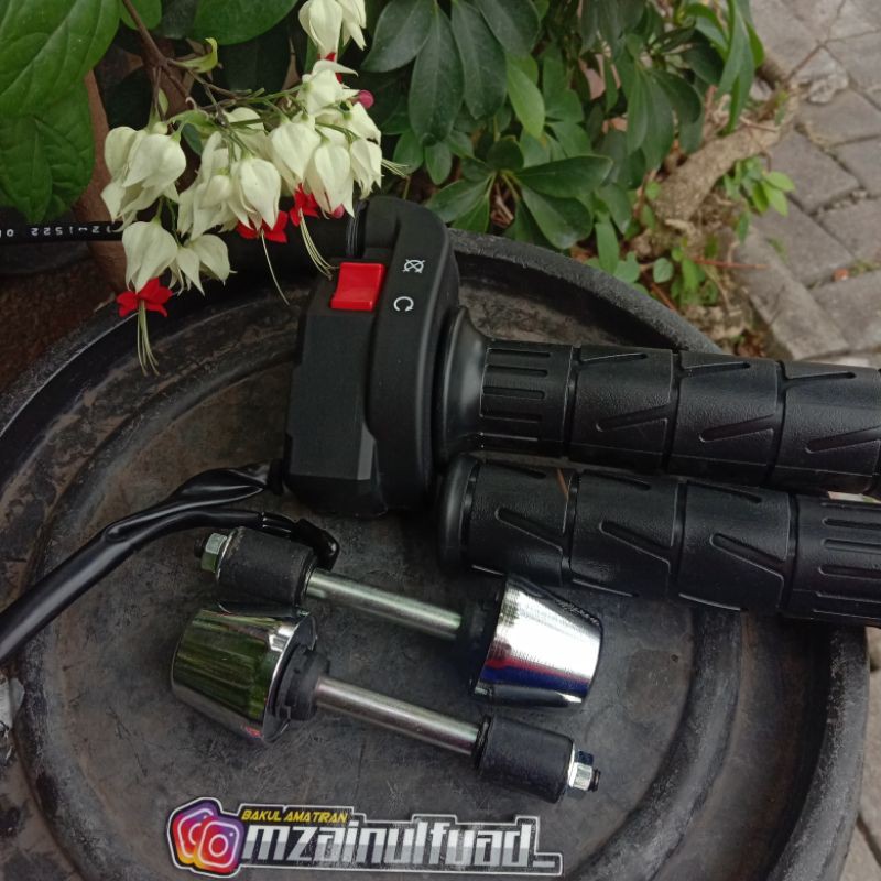 saklar kanan ninja gas spontan gas kontan ninja rr holder kanan ninja rr saklar ninja rr