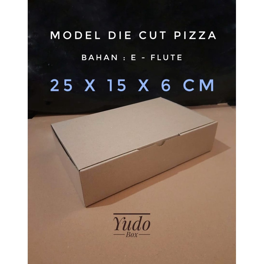 

Kardus karton uk. 25 x 15 x 6 cm...die cut box kotak Souvenir -dll