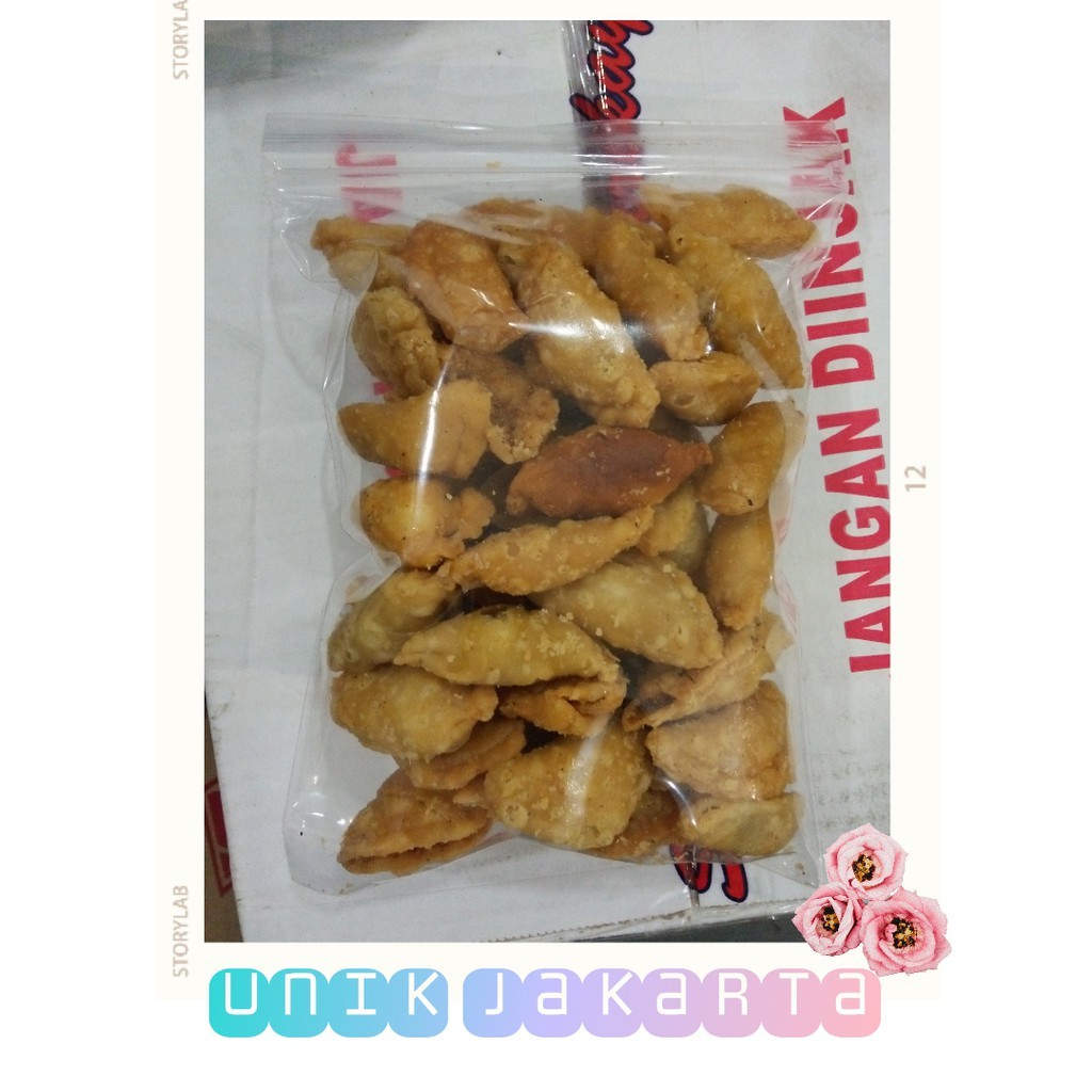 

Cemilan Pastel Udang / Pastel mini isi udang kering / Kue Pastel Kecil