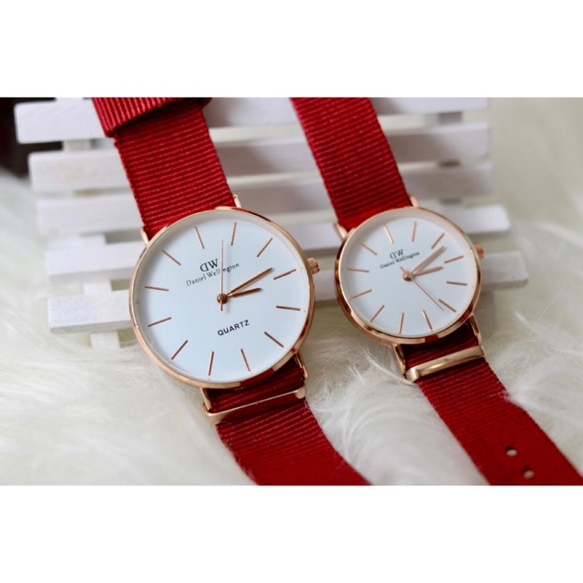 JAM TANGAN COUPLE DW TALI KANVAS