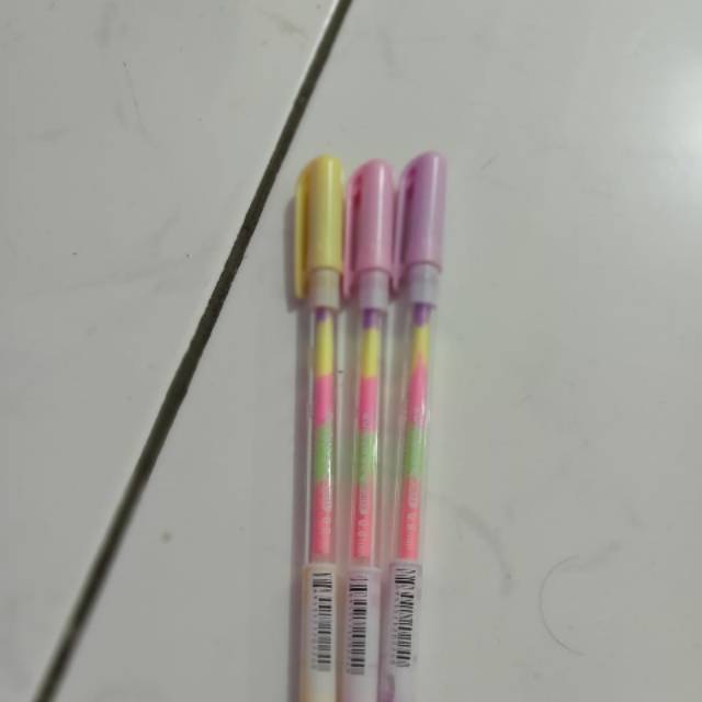 

Pulpen Rainbow