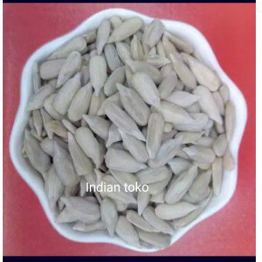 

ORGABIC SUNFLOWER SEEDS/ BIJI MATAHARI 1 KG