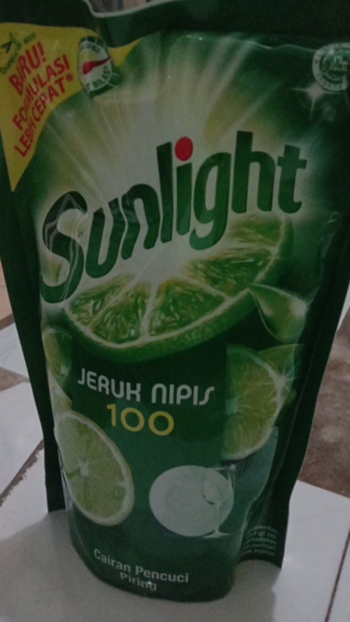 Sunlight Sabun Cuci Piring Jeruk Nipis